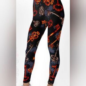 NWT! LEGGINGS DEPOT BRUSHED ANTIQUE MASTER KEYS DESIGN LEGGINGS. O/S